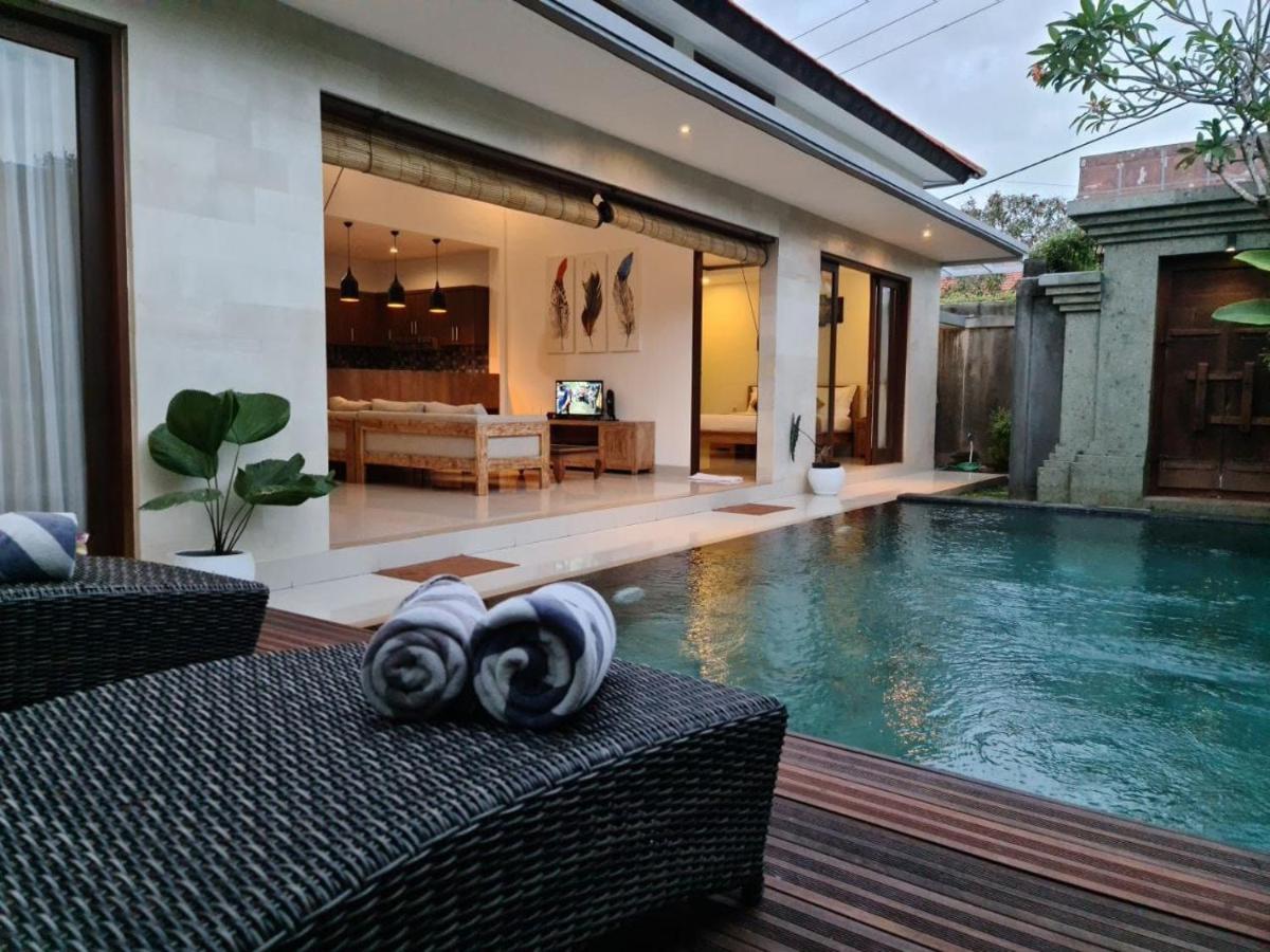 Sunshine Seminyak (Bali)